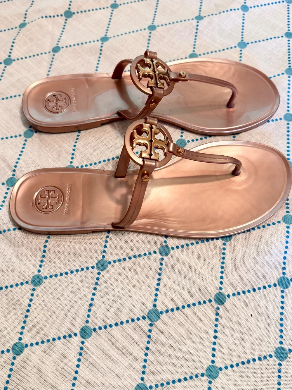 Tory Burch Miller Rose Gold Thong Sandals size 8 beautiful style